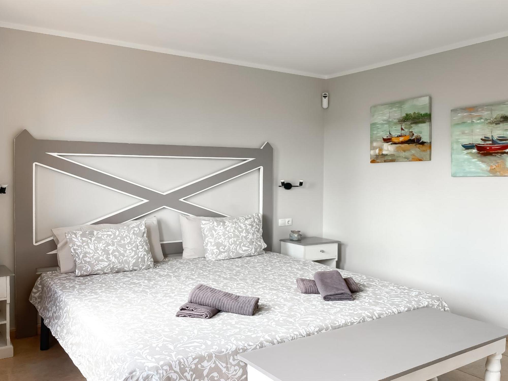 شقة B-Rent Casa Angela Pool View كوراليهو المظهر الخارجي الصورة